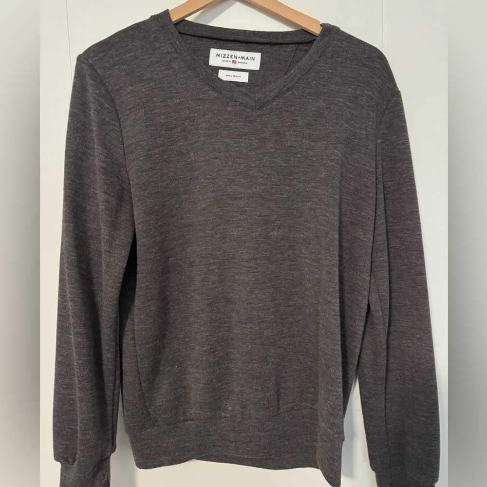 Mizzen+Main Men’s V neck sweater
